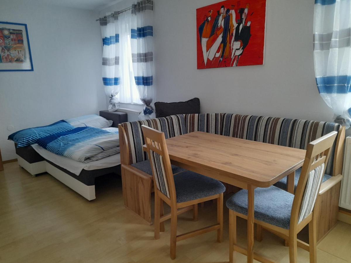 Finihaus Hotel Bad Zell ภายนอก รูปภาพ